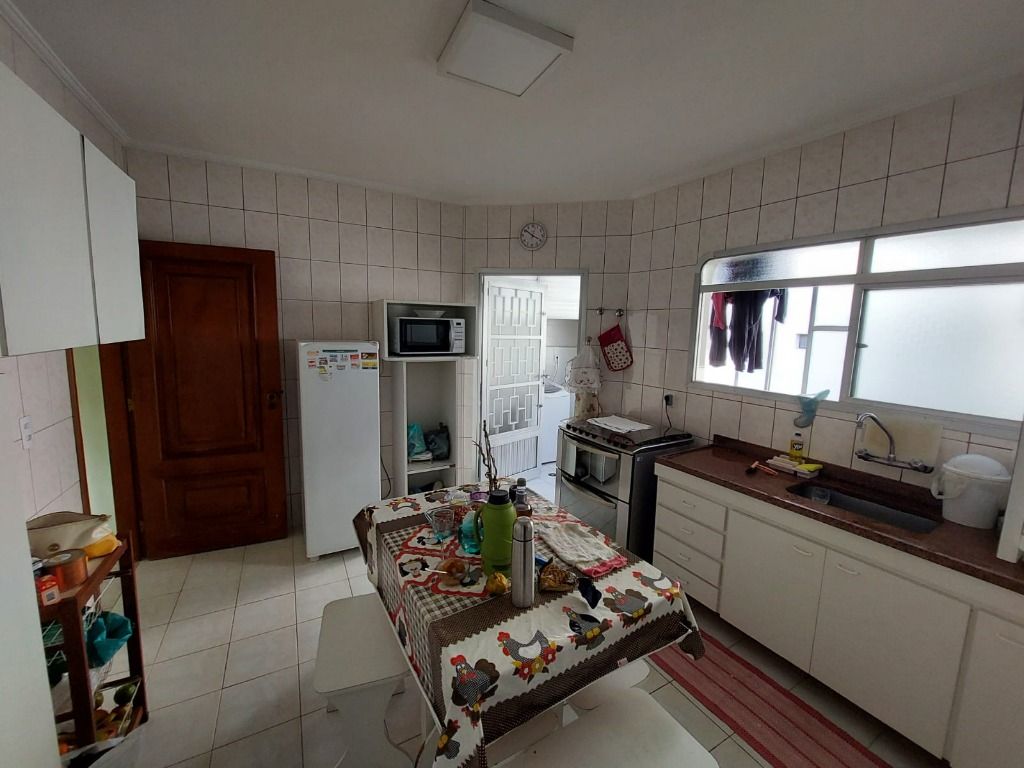 Apartamento à venda com 3 quartos, 149m² - Foto 21