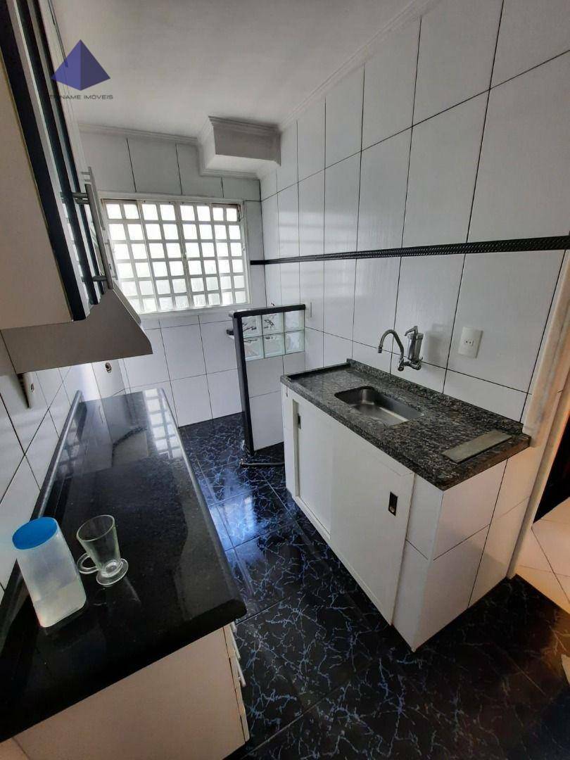 Casa à venda com 2 quartos, 42m² - Foto 14