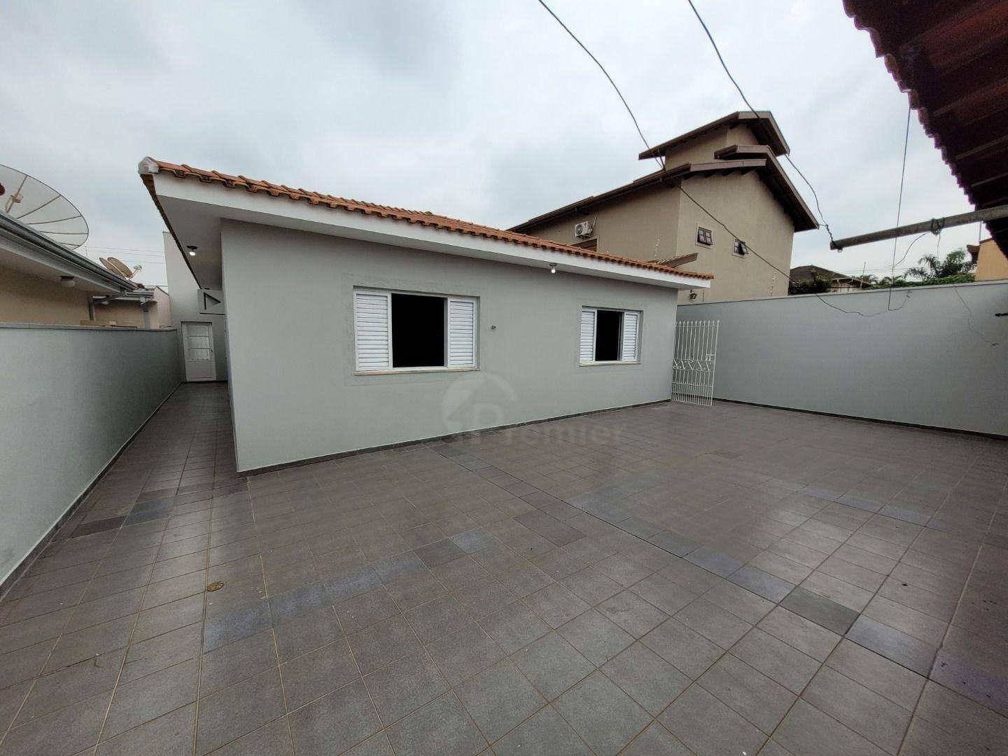 Casa para alugar com 4 quartos, 206m² - Foto 37