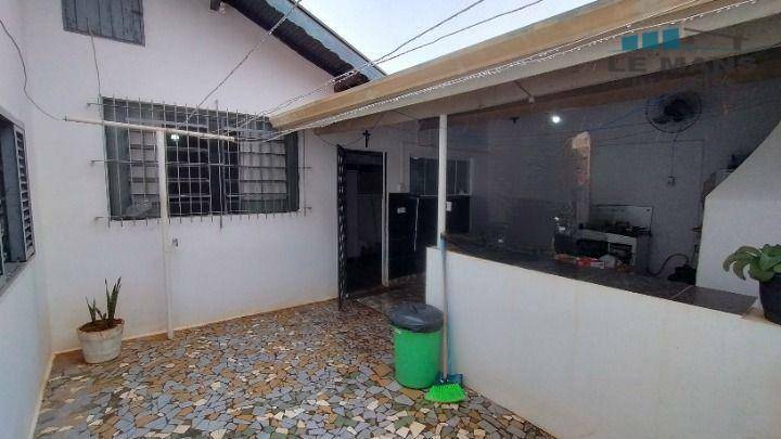 Casa à venda com 3 quartos, 136m² - Foto 38