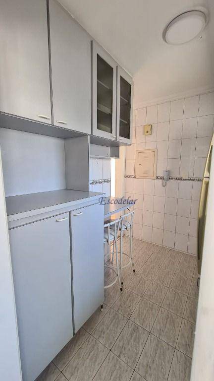 Apartamento à venda com 2 quartos, 60m² - Foto 14