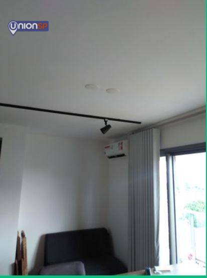 Apartamento à venda com 1 quarto, 34m² - Foto 2