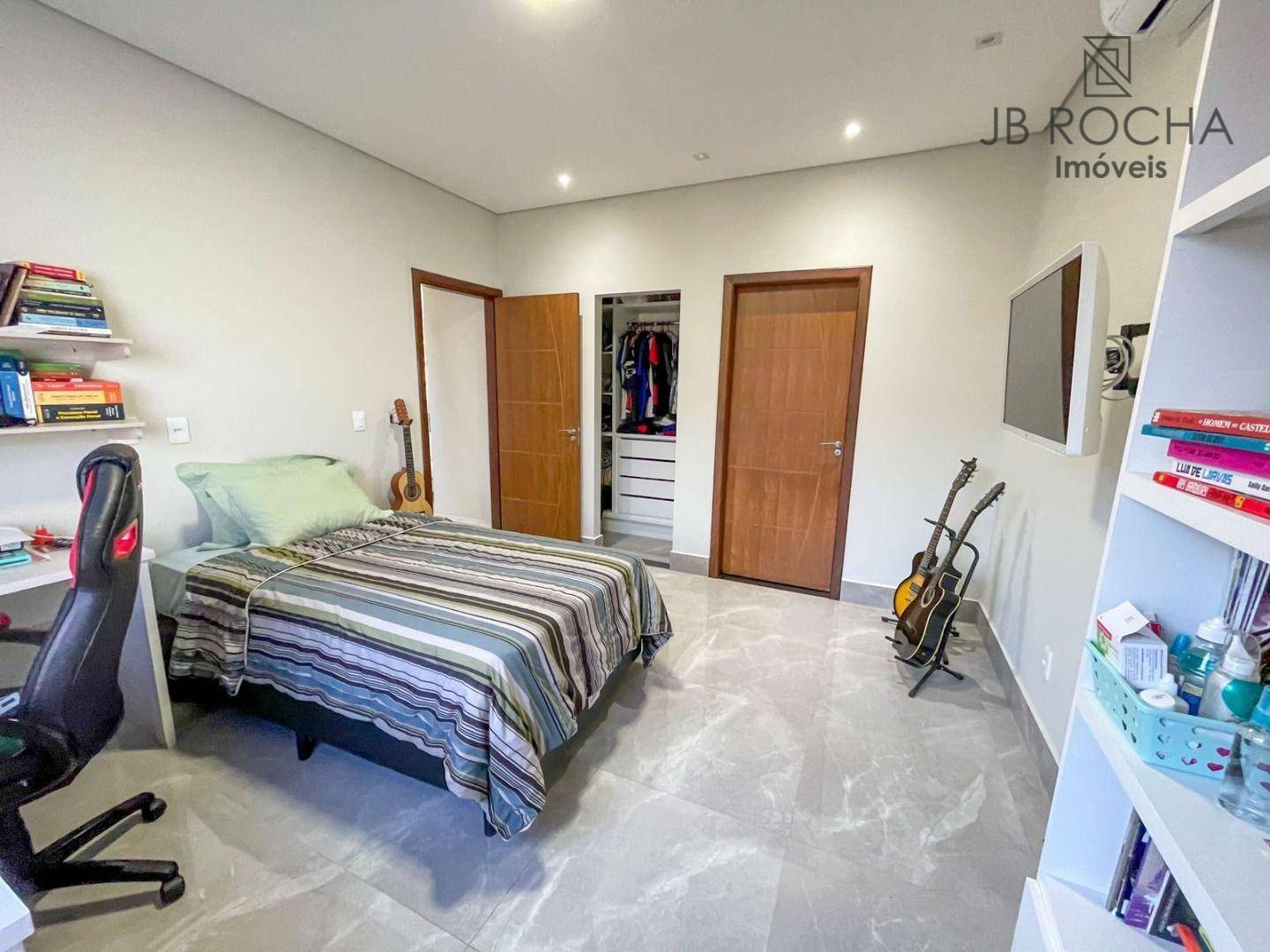 Casa de Condomínio à venda com 4 quartos, 360m² - Foto 15