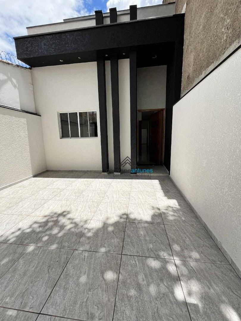 Casa à venda com 2 quartos, 67m² - Foto 13