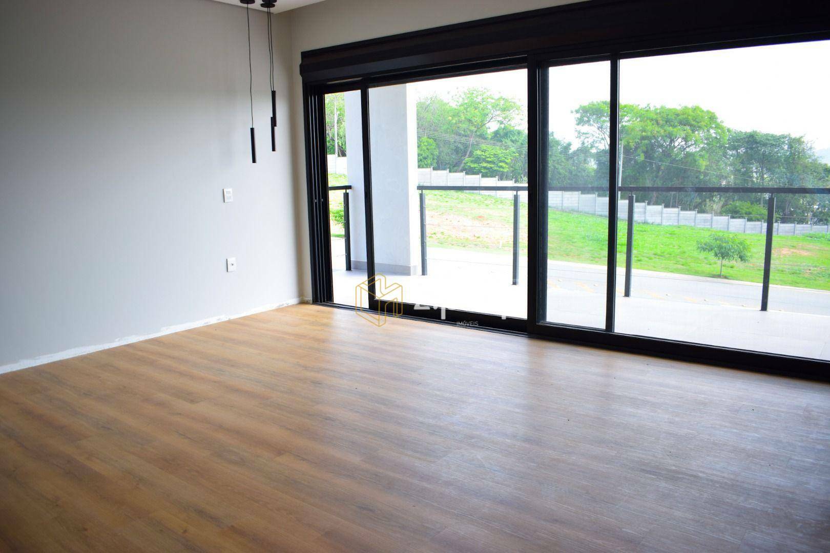 Casa à venda com 4 quartos, 440m² - Foto 7