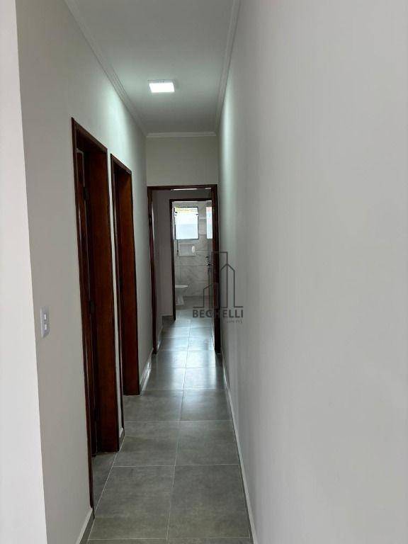 Casa à venda com 2 quartos, 81m² - Foto 6