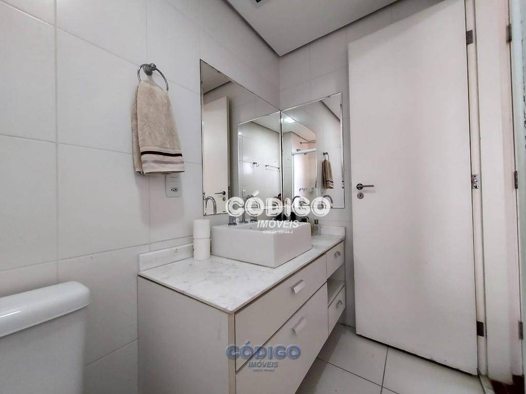 Apartamento à venda com 4 quartos, 150m² - Foto 9