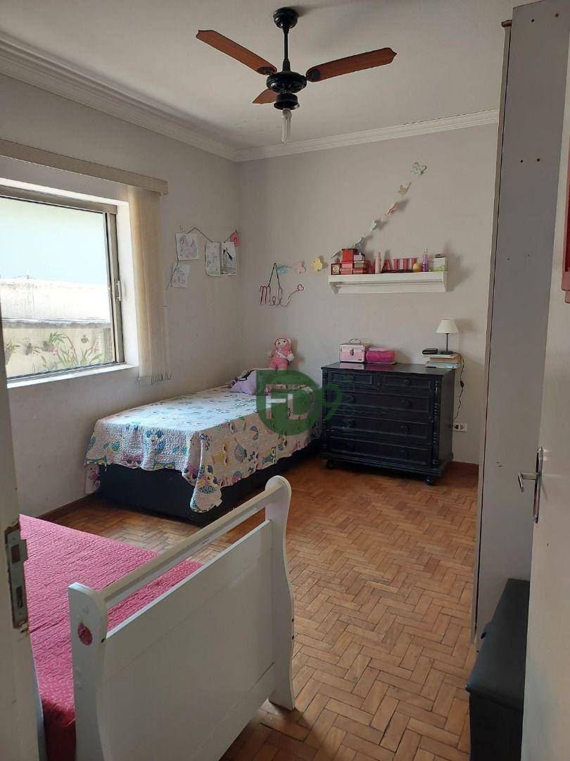 Casa à venda com 4 quartos, 216m² - Foto 5