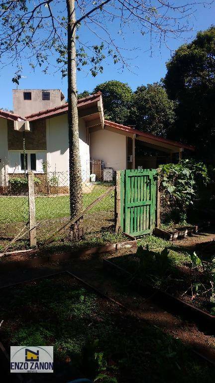 Chácara à venda com 3 quartos, 560m² - Foto 38