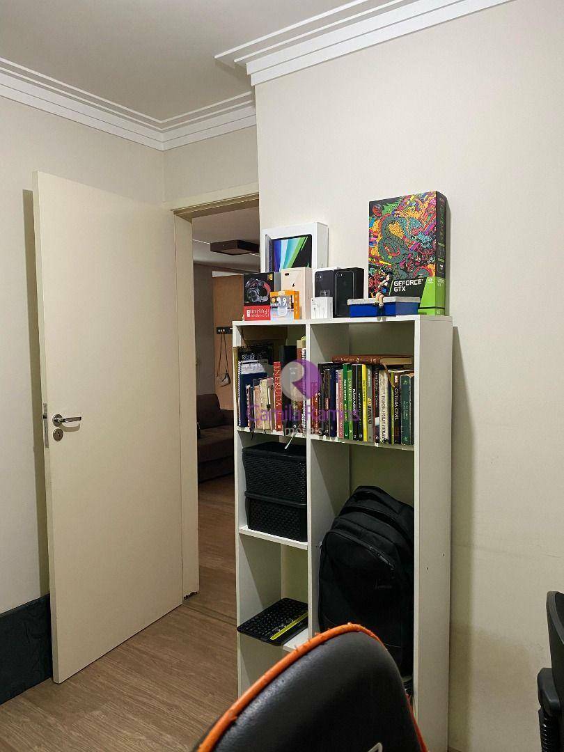 Apartamento à venda com 2 quartos, 50m² - Foto 13