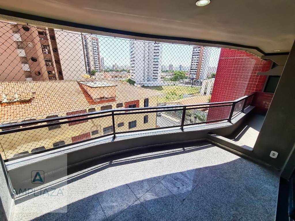 Apartamento à venda com 3 quartos, 137m² - Foto 12