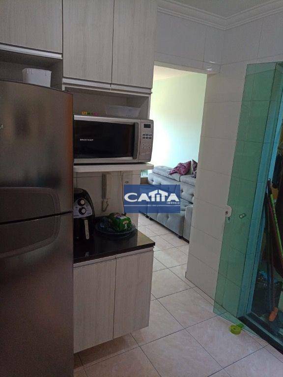 Sobrado à venda com 2 quartos, 60m² - Foto 11