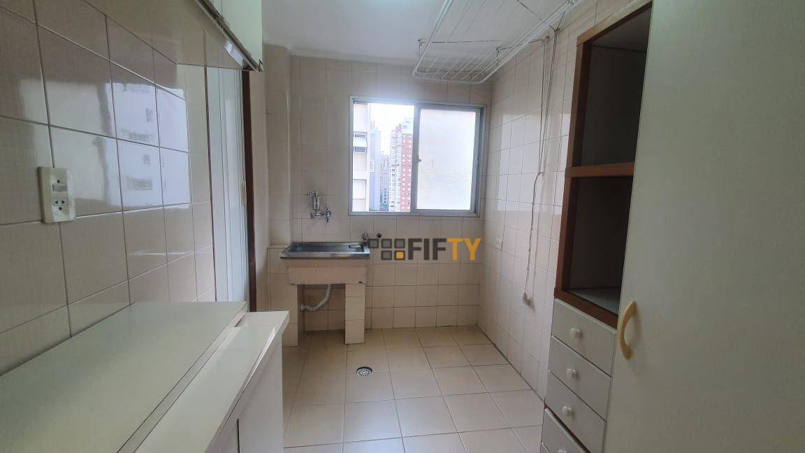 Apartamento para alugar com 2 quartos, 98m² - Foto 15