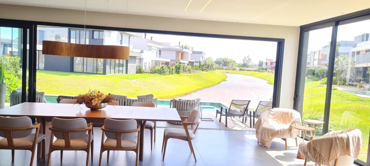 Casa de Condomínio à venda com 5 quartos, 428m² - Foto 7