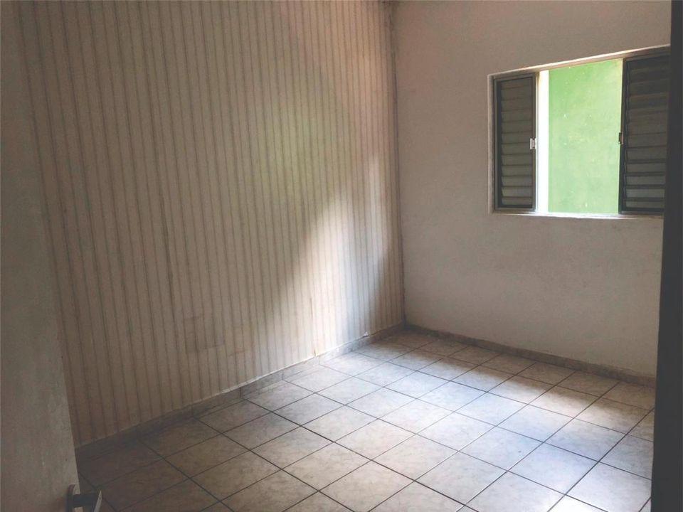 Casa à venda com 5 quartos, 175m² - Foto 2