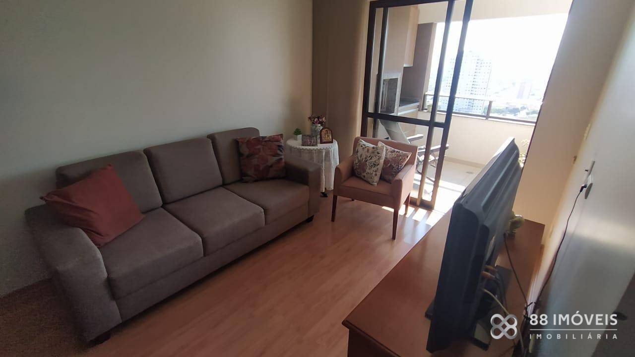 Apartamento à venda com 3 quartos, 87m² - Foto 3