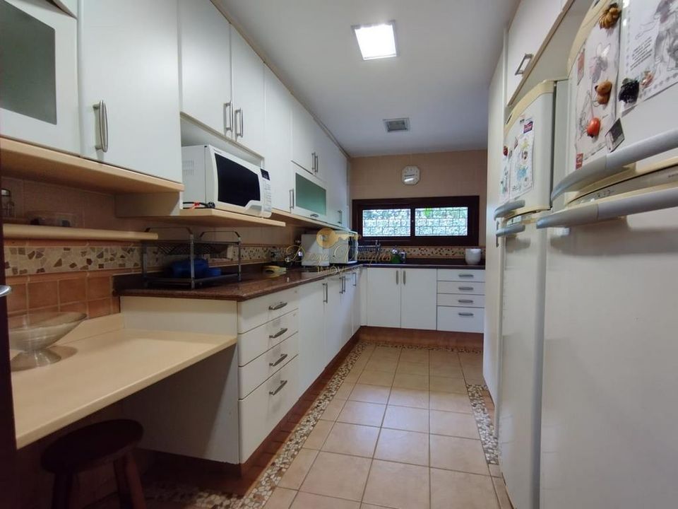 Casa de Condomínio à venda com 4 quartos, 186m² - Foto 11