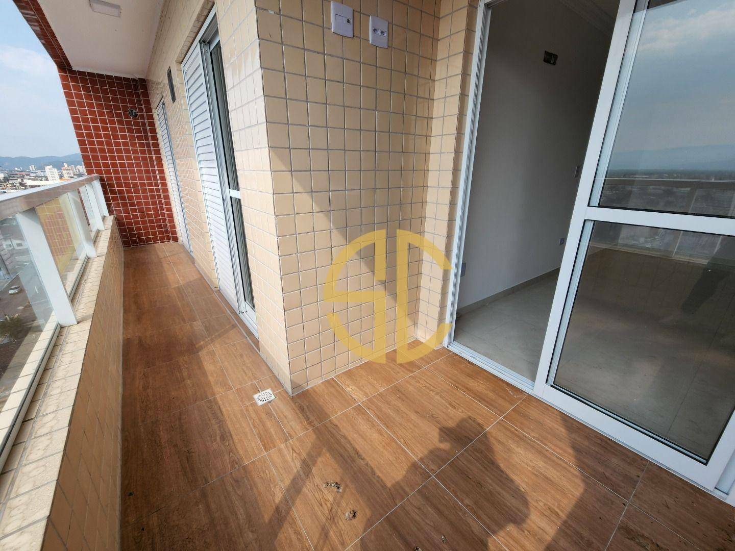 Apartamento à venda com 2 quartos, 65m² - Foto 3