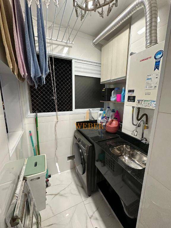 Apartamento à venda com 3 quartos, 73m² - Foto 32