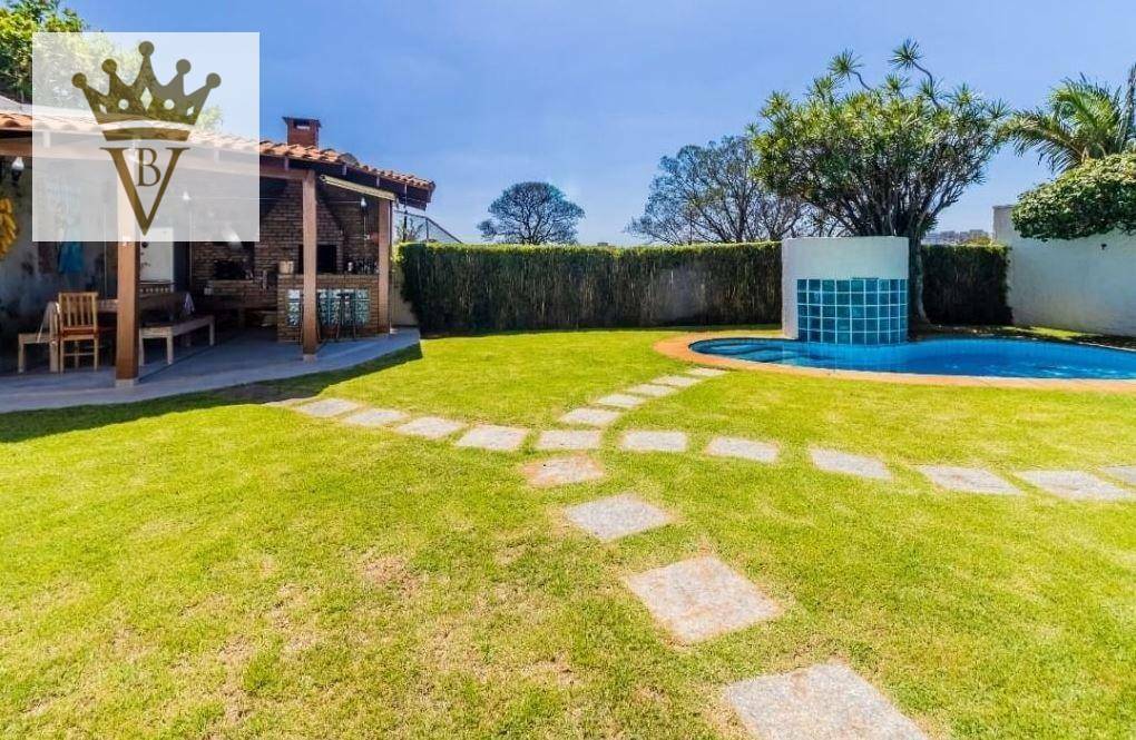 Casa à venda com 3 quartos, 380m² - Foto 3