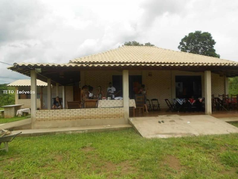 Fazenda à venda com 2 quartos, 9200m² - Foto 1