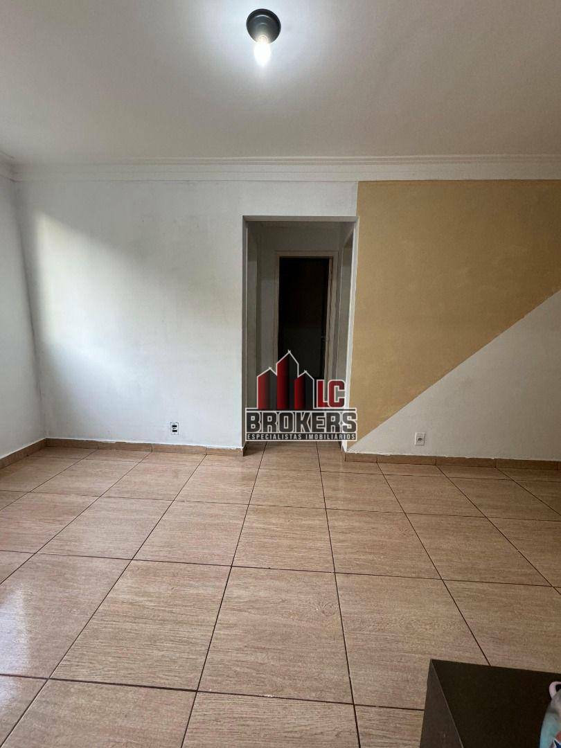 Apartamento para alugar com 2 quartos, 50m² - Foto 28