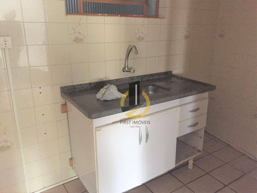 Sobrado à venda com 1 quarto, 800m² - Foto 26