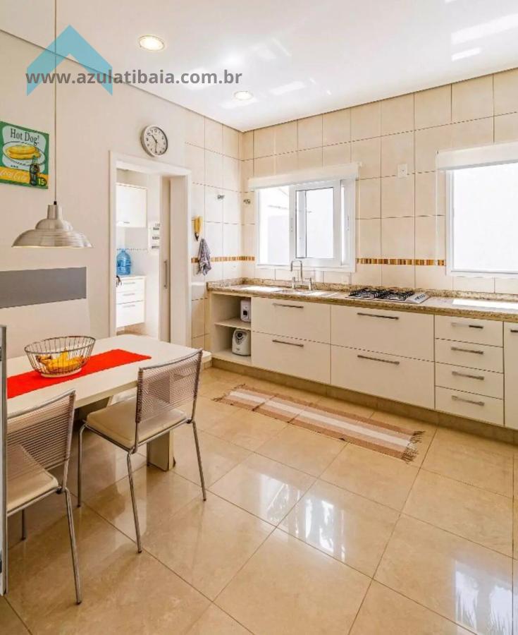 Casa de Condomínio à venda com 4 quartos, 1180m² - Foto 10