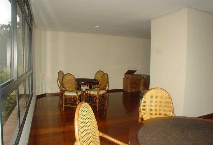 Apartamento à venda com 4 quartos, 237m² - Foto 3