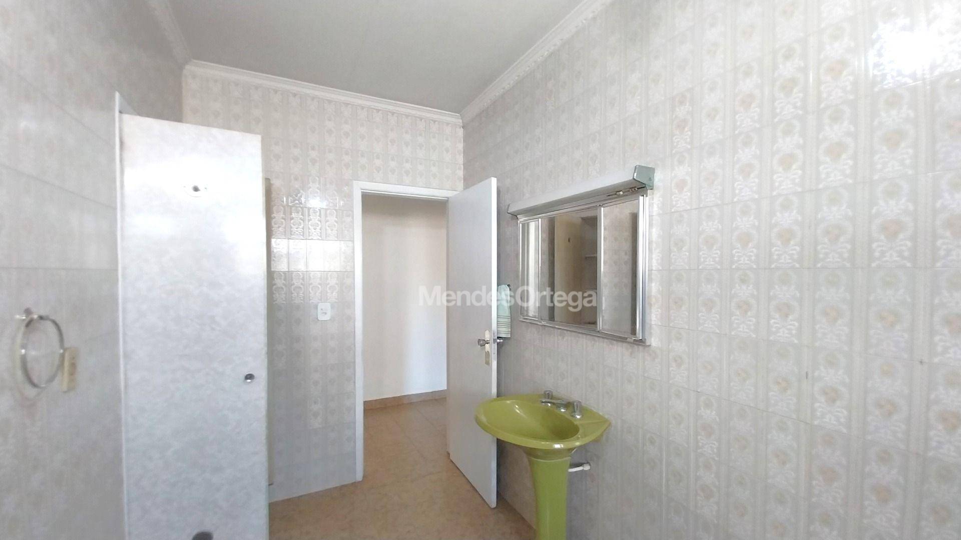 Casa à venda com 3 quartos, 402m² - Foto 11