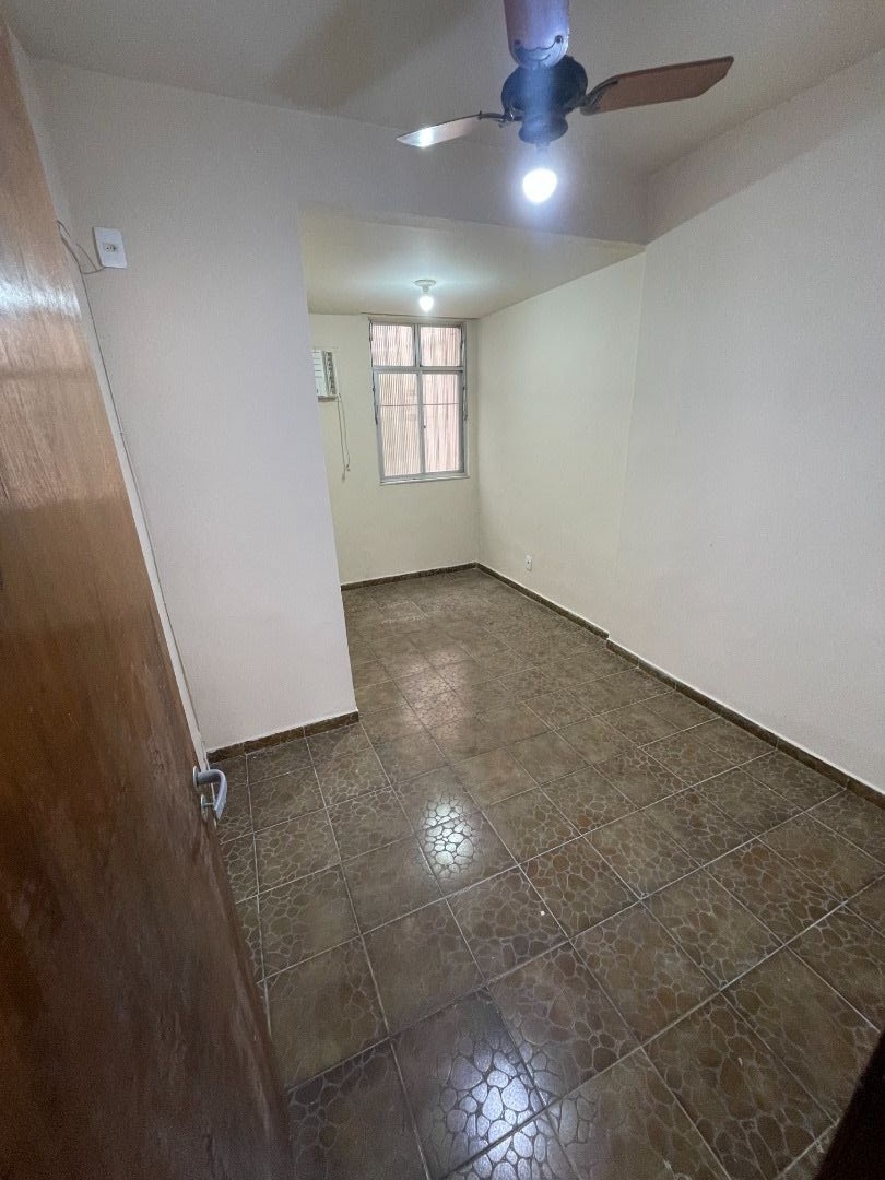 Casa à venda com 4 quartos, 199m² - Foto 12