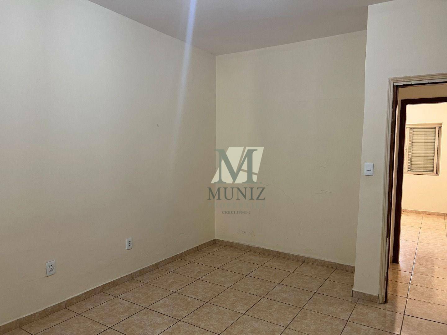 Casa à venda com 4 quartos, 199m² - Foto 12