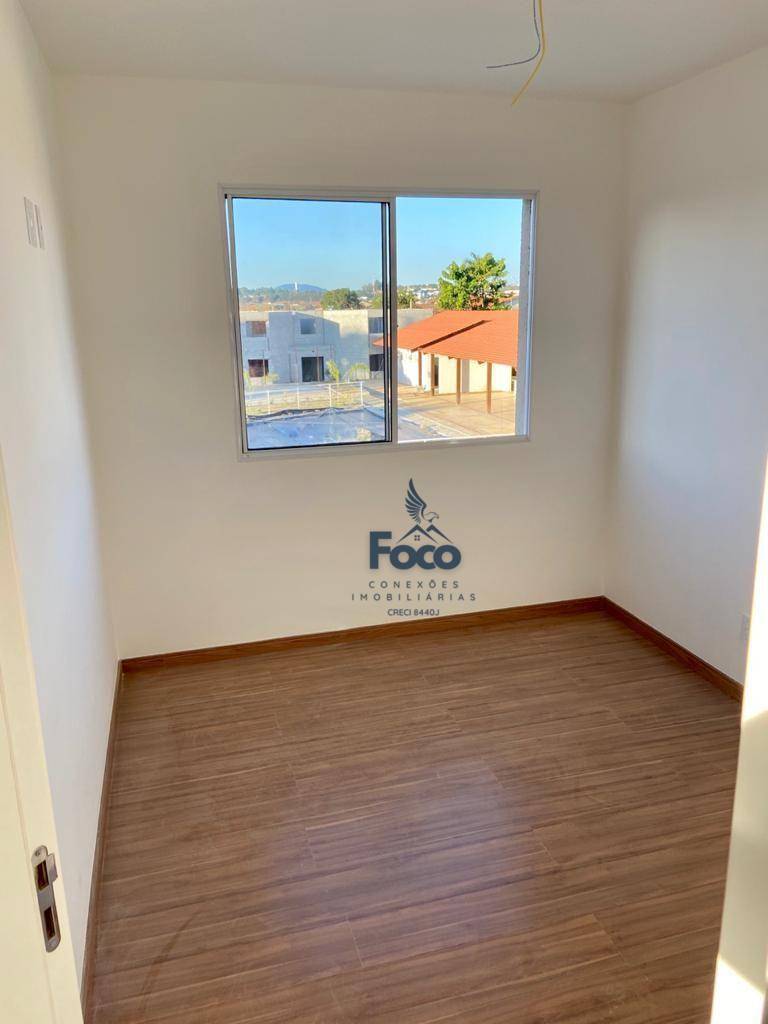 Apartamento à venda com 2 quartos, 50m² - Foto 4