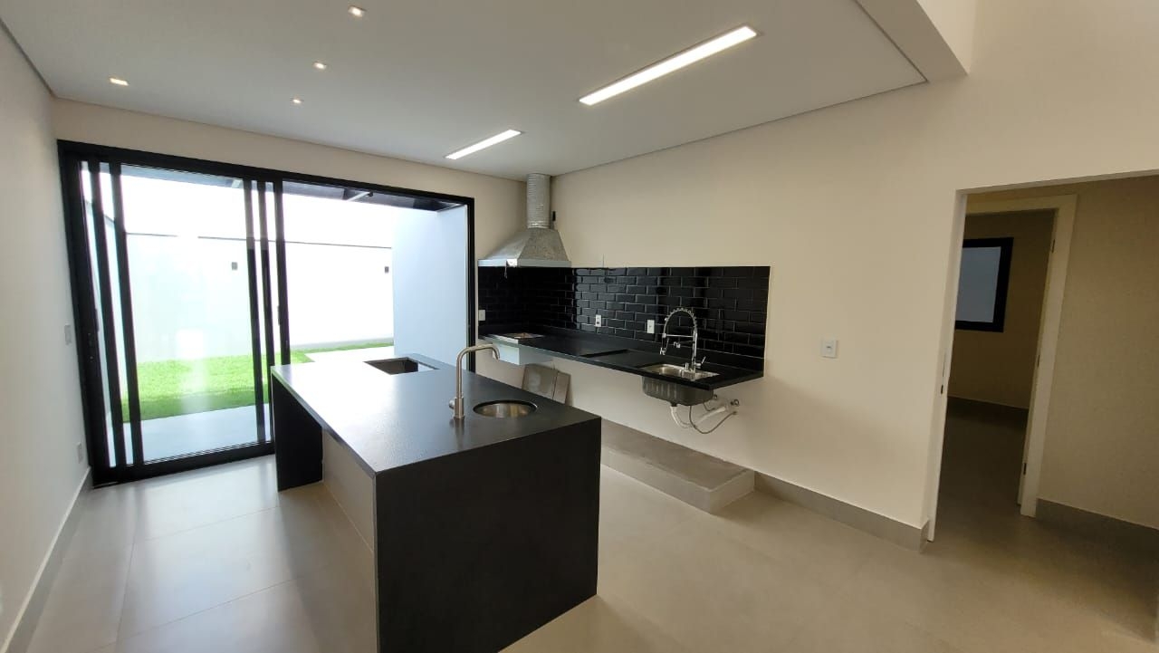 Casa à venda com 3 quartos, 156m² - Foto 17