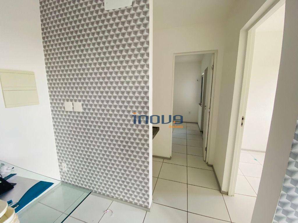 Apartamento para alugar com 2 quartos, 50m² - Foto 4