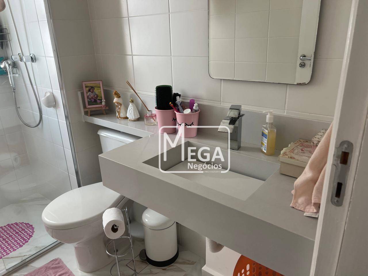 Apartamento à venda com 3 quartos, 158m² - Foto 18