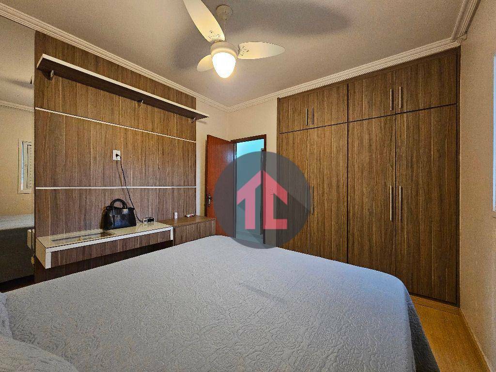 Casa à venda com 3 quartos, 105m² - Foto 13