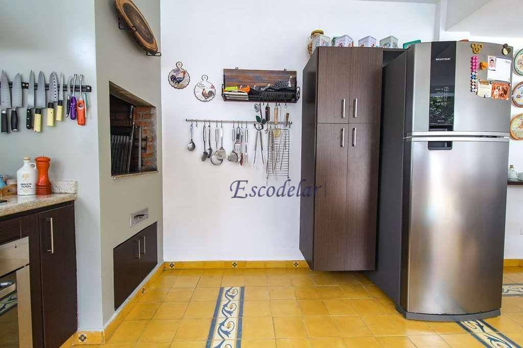 Casa à venda com 3 quartos, 370m² - Foto 7