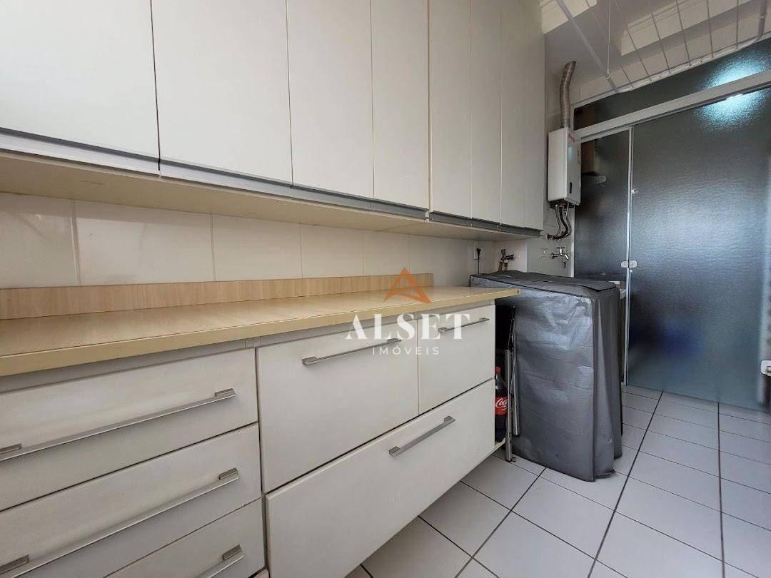 Apartamento à venda com 3 quartos, 83m² - Foto 11