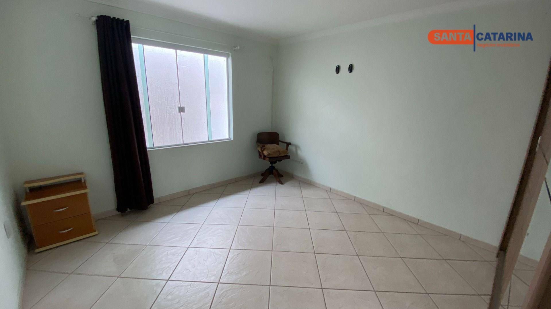 Casa de Condomínio à venda com 4 quartos, 166m² - Foto 22