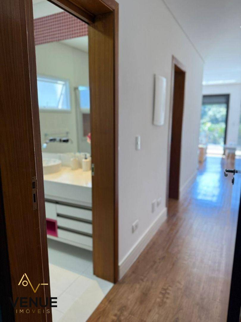 Casa de Condomínio à venda com 4 quartos, 750m² - Foto 11