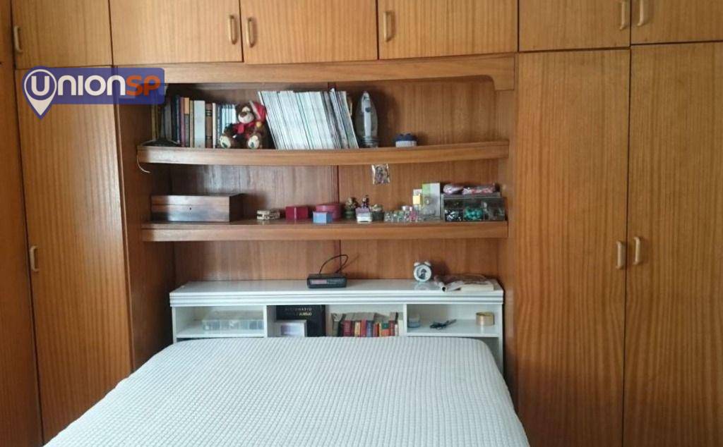 Apartamento à venda com 1 quarto, 40m² - Foto 2