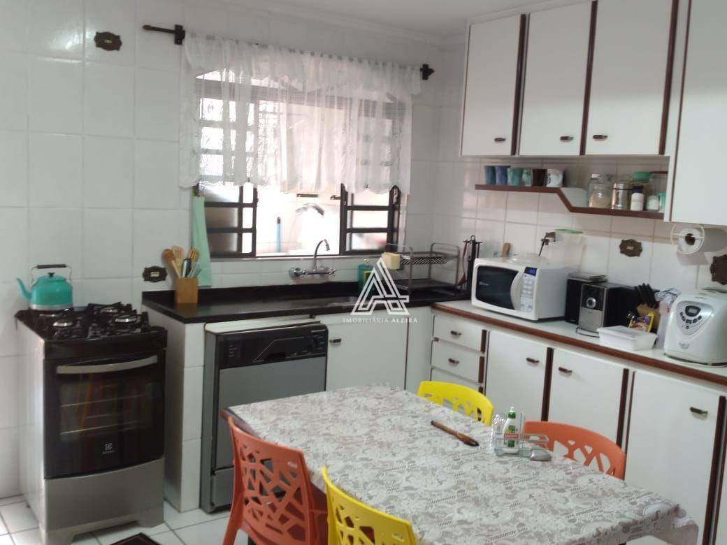 Sobrado à venda com 3 quartos, 200m² - Foto 10