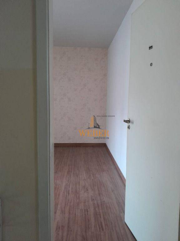 Apartamento à venda com 2 quartos, 56m² - Foto 3