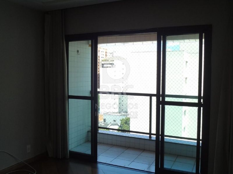 Apartamento à venda com 3 quartos, 125m² - Foto 5