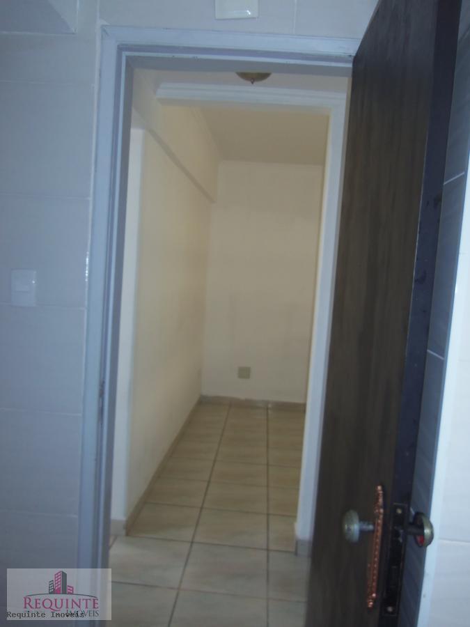 Apartamento à venda com 2 quartos, 46m² - Foto 16