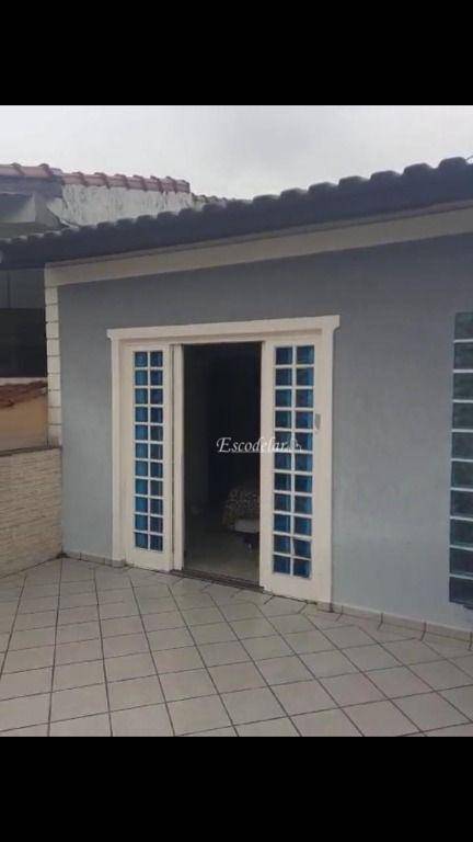 Sobrado à venda com 3 quartos, 250m² - Foto 11