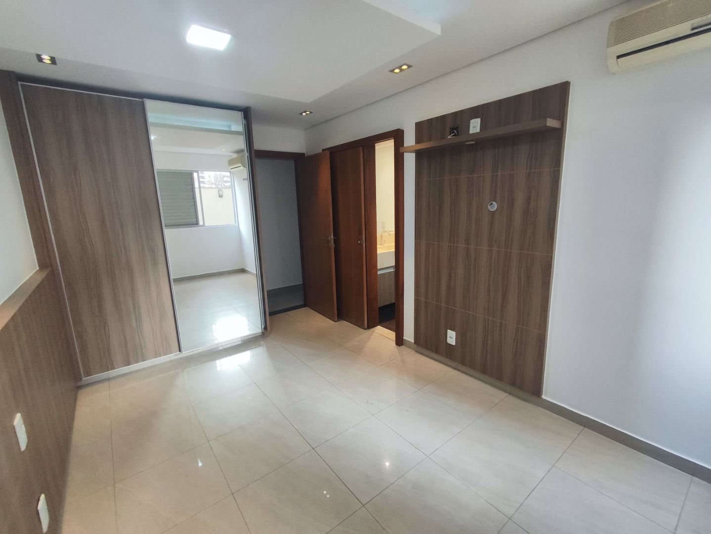 Apartamento à venda com 3 quartos, 238m² - Foto 41