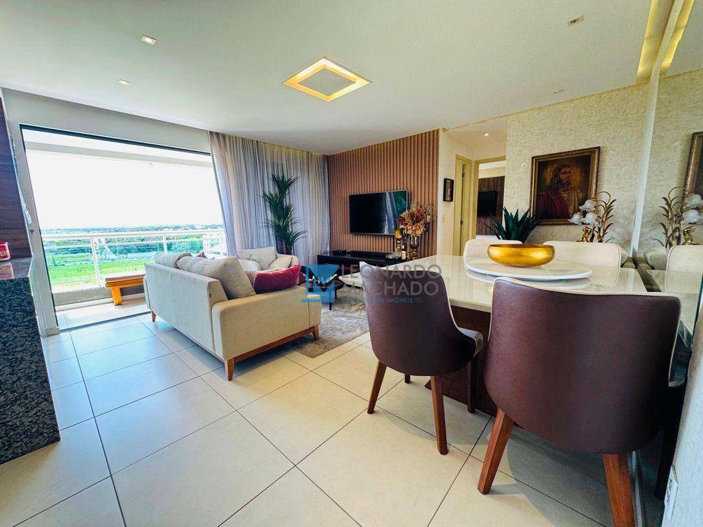 Apartamento à venda com 2 quartos, 72m² - Foto 1