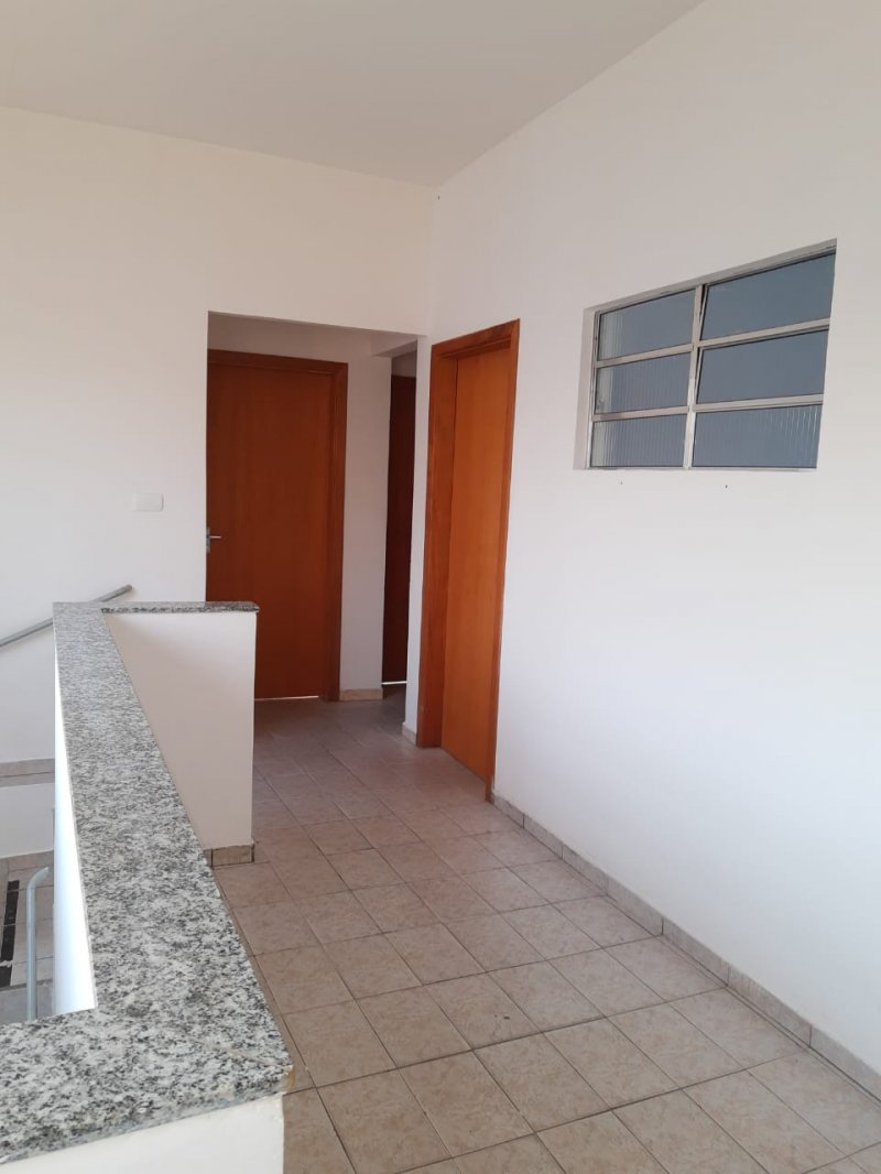 Prédio Inteiro para alugar com 6 quartos, 140m² - Foto 12